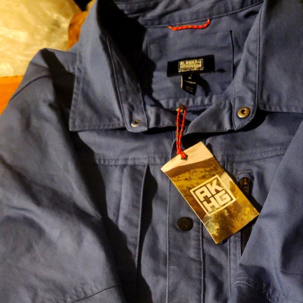 nwt duluth trading AKHG heavy button down xl blue